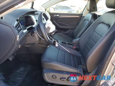 Zdjęcie 7 z 11 samochodu: 2024 VOLKSWAGEN JETTA SE VIN:3VWEM7BU8RM049263 - miniatura