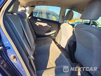 Zdjęcie 10 z 11 samochodu: 2012 TOYOTA PRIUS VIN:JTDKN3DU9C1493166 - miniatura