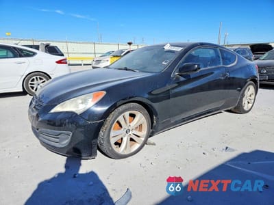 2010 HYUNDAI GENESIS COUPE 2.0T KMHHT6KD5AU009988 - główne zdjęcie licytacji z USA - miniatura