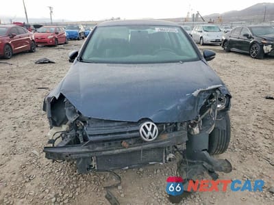 Piąte zdjęcie samochodu w środku: 2011 VOLKSWAGEN GOLF VIN:WVWBB7AJ1BW218726 - miniatura