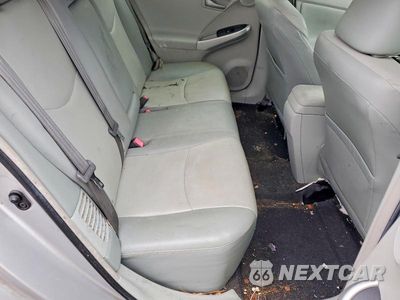 Zdjęcie 10 z 12 samochodu: 2014 TOYOTA PRIUS FOUR VIN:JTDKN3DU1E1821568 - miniatura