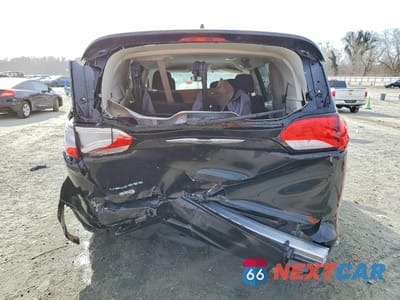 Zdjęcie 6 z 14 samochodu: 2023 CHRYSLER VOYAGER LX VIN:2C4RC1CG4PR596520 - miniatura