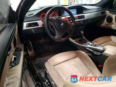 Zdjęcie 8 z 12 samochodu: 2011 BMW 335 XI VIN:WBAKF9C58BE620066 - miniatura