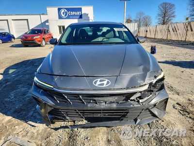 Piąte zdjęcie samochodu w środku: 2024 HYUNDAI ELANTRA SE VIN:KMHLL4DG2RU742632 - miniatura