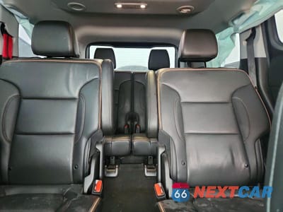 Zdjęcie 10 z 12 samochodu: 2021 GMC ACADIA AT4 VIN:1GKKNLLS5MZ179683 - miniatura