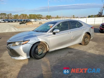 2019 TOYOTA CAMRY LE 4T1B31HK0KU511467 - główne zdjęcie licytacji z USA - miniatura
