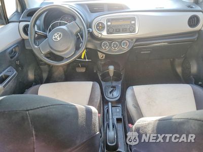 Zdjęcie 8 z 12 samochodu: 2012 TOYOTA YARIS VIN:JTDKTUD36CD522995 - miniatura