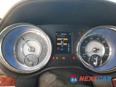 Zdjęcie 9 z 11 samochodu: 2014 CHRYSLER 300 VIN:2C3CCAAG9EH354810 - miniatura