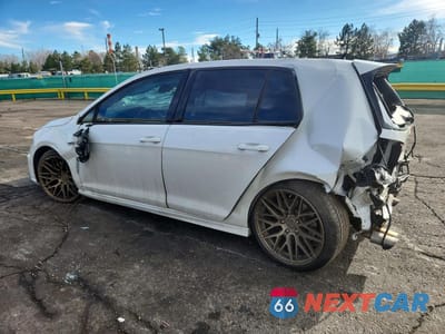 Drugie zdjęcie samochodu z przodu: 2016 VOLKSWAGEN GOLF R VIN:WVWUF7AU2GW247179 - miniatura