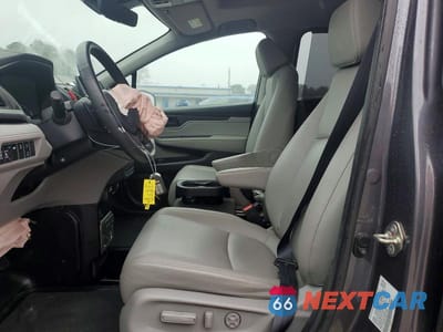 Zdjęcie 7 z 13 samochodu: 2019 HONDA ODYSSEY EXL VIN:5FNRL6H76KB101258 - miniatura