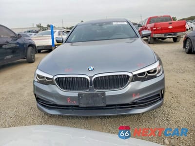 Piąte zdjęcie samochodu w środku: 2019 BMW 540 I VIN:WBAJE5C50KG919790 - miniatura