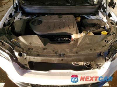 Zdjęcie 12 z 14 samochodu: 2022 JEEP CHEROKEE LATITUDE LUX VIN:1C4PJMMX8ND553411 - miniatura