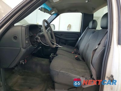 Zdjęcie 7 z 12 samochodu: 2002 CHEVROLET SILVERADO C2500 HEAVY DUTY VIN:1GCHC24UX2E148892 - miniatura