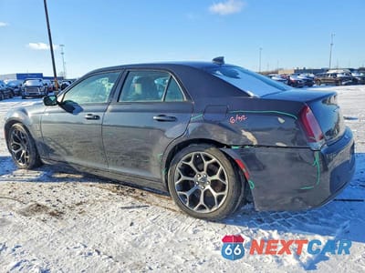 Drugie zdjęcie samochodu z przodu: 2016 CHRYSLER 300 S VIN:2C3CCABG1GH294894 - miniatura