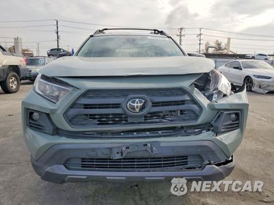 Piąte zdjęcie samochodu w środku: 2021 TOYOTA RAV4 VIN:2T3S1RFV4MW151812 - miniatura