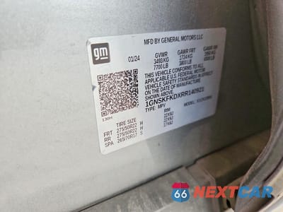 Zdjęcie 12 z 12 samochodu: 2024 CHEVROLET SUBURBAN K1500 PREMIER VIN:1GNSKFKDXRR140921 - miniatura