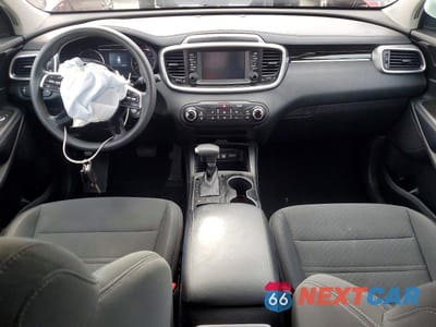 Zdjęcie 8 z 12 samochodu: 2020 KIA SORENTO VIN:5XYPGDA30LG671290 - miniatura