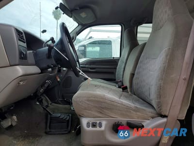 Zdjęcie 7 z 14 samochodu: 2000 FORD F350 SUPER DUTY VIN:1FTWW33F5YED89341 - miniatura