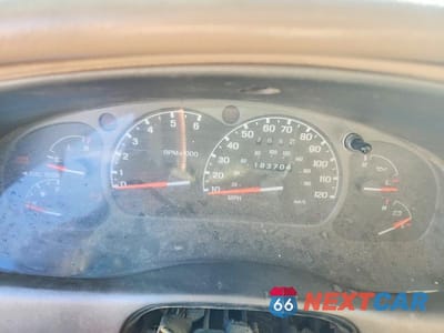 Zdjęcie 9 z 11 samochodu: 2002 MAZDA B3000 VIN:4F4YR12U72TM08888 - miniatura