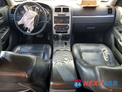 Zdjęcie 8 z 12 samochodu: 2008 DODGE CHARGER R/T VIN:2B3LA53H38H103107 - miniatura