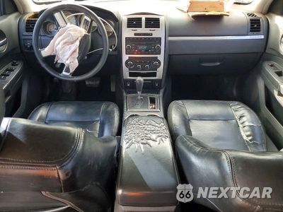 Zdjęcie 8 z 12 samochodu: 2008 DODGE CHARGER R/T VIN:2B3LA53H38H103107 - miniatura