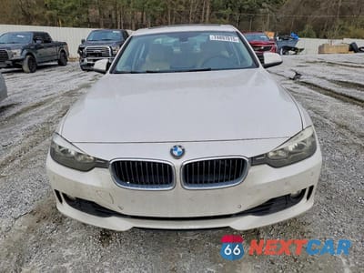 Piąte zdjęcie samochodu w środku: 2014 BMW 328 I VIN:WBA3A5G52ENP33263 - miniatura