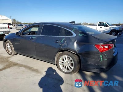 Drugie zdjęcie samochodu z przodu: 2018 CHEVROLET MALIBU LT VIN:1G1ZD5ST1JF121529 - miniatura