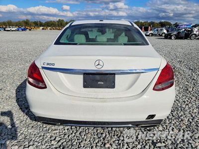 Zdjęcie 6 z 12 samochodu: 2017 MERCEDES-BENZ C 300 VIN:55SWF4JB9HU181885 - miniatura
