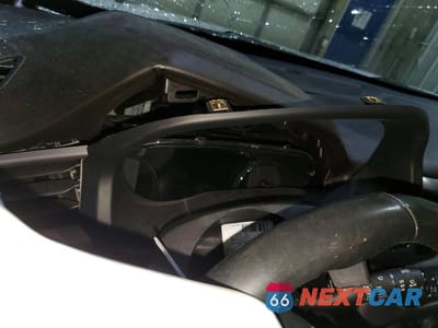 Zdjęcie 9 z 13 samochodu: 2023 GMC ACADIA AT4 VIN:1GKKNLLS8PZ227164 - miniatura