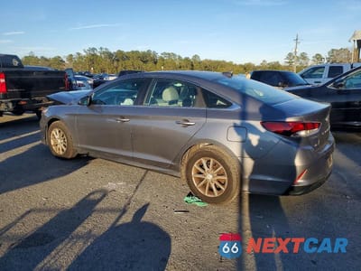Drugie zdjęcie samochodu z przodu: 2019 HYUNDAI SONATA SE VIN:5NPE24AF2KH757188 - miniatura