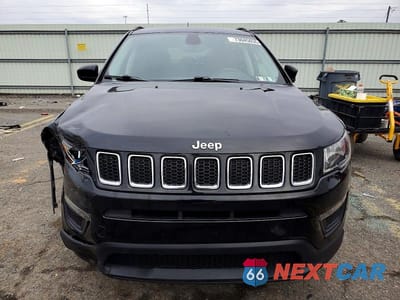 Piąte zdjęcie samochodu w środku: 2021 JEEP COMPASS SPORT VIN:3C4NJDAB9MT565852 - miniatura