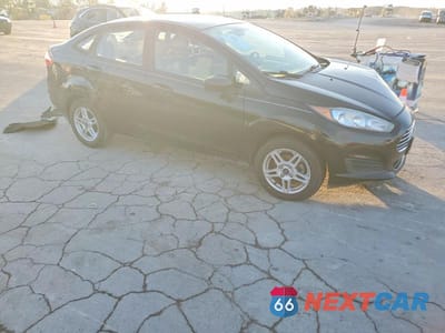 Czwarte zdjęcie samochodu z boku: 2019 FORD FIESTA SE VIN:3FADP4BJ5KM142778 - miniatura