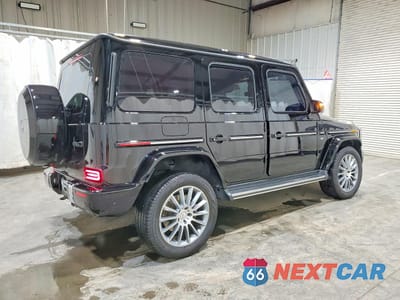 Trzecie zdjęcie samochodu z tyłu: 2023 MERCEDES-BENZ G 550 VIN:W1NYC6BJ4PX475440 - miniatura