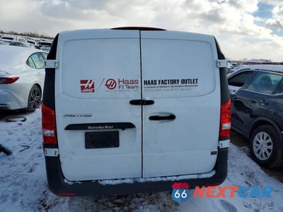 Zdjęcie 6 z 11 samochodu: 2023 MERCEDES-BENZ METRIS VIN:W1YV0CEY1P4293153 - miniatura