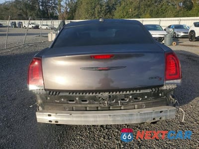 Zdjęcie 6 z 13 samochodu: 2023 CHRYSLER 300 S VIN:2C3CCABG0PH585211 - miniatura