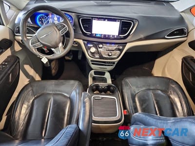 Zdjęcie 8 z 12 samochodu: 2022 CHRYSLER PACIFICA TOURING L VIN:2C4RC1BG9NR114011 - miniatura