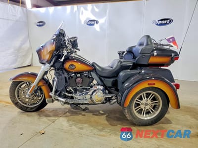 Trzecie zdjęcie samochodu z tyłu: 2024 HARLEY-DAVIDSON FLHTCUTG VIN:1HD1MAF10RB853819 - miniatura