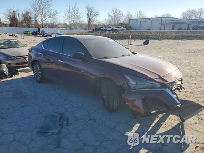 Czwarte zdjęcie samochodu z boku: 2024 NISSAN ALTIMA SV VIN:1N4BL4DV0RN337027 - miniatura