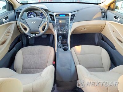 Zdjęcie 8 z 12 samochodu: 2013 HYUNDAI SONATA GLS VIN:5NPEB4AC3DH620026 - miniatura