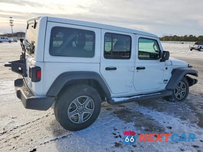Trzecie zdjęcie samochodu z tyłu: 2021 JEEP WRANGLER UNLIMITED SPORT VIN:1C4HJXDG8MW759594 - miniatura
