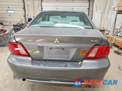 Zdjęcie 6 z 14 samochodu: 2003 MITSUBISHI GALANT ES VIN:4A3AA46G93E081520 - miniatura
