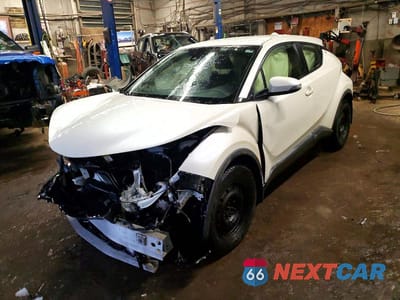 2019 TOYOTA C-HR XLE JTNKHMBX8K1041486 - główne zdjęcie licytacji z USA - miniatura