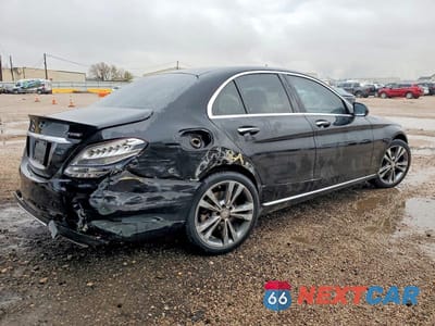 Trzecie zdjęcie samochodu z tyłu: 2016 MERCEDES-BENZ C 300 4MATIC VIN:55SWF4KB4GU138052 - miniatura