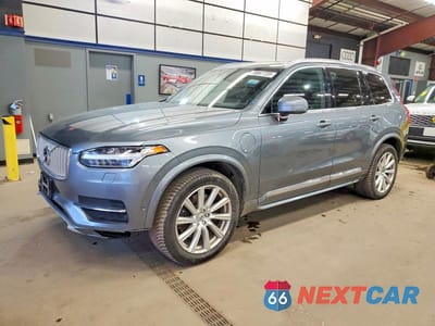 2016 VOLVO XC90 T8 YV4BC0PL1G1091118 - główne zdjęcie licytacji z USA - miniatura