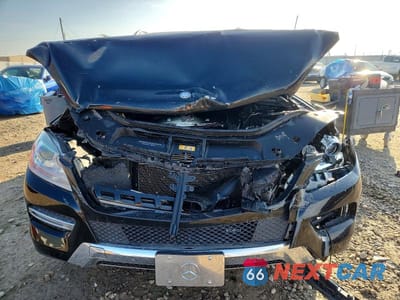 Piąte zdjęcie samochodu w środku: 2014 MERCEDES-BENZ ML 350 4MATIC VIN:4JGDA5HB2EA365827 - miniatura