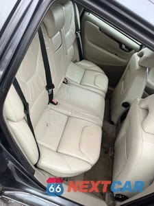 Zdjęcie 6 z 11 samochodu: 2006 VOLVO V70 VIN:YV1SW612562547802 - miniatura
