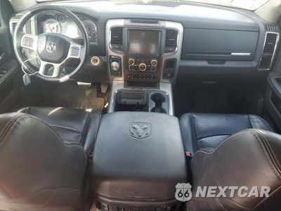 Zdjęcie 8 z 11 samochodu: 2017 RAM 1500 LARAMIE VIN:1C6RR7NT5HS619127 - miniatura