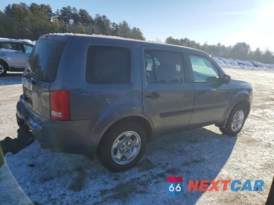 Trzecie zdjęcie samochodu z tyłu: 2014 HONDA PILOT LX VIN:5FNYF4H20EB030526 - miniatura