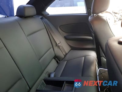 Zdjęcie 10 z 12 samochodu: 2009 BMW 135 I VIN:WBAUC73599VK95086 - miniatura