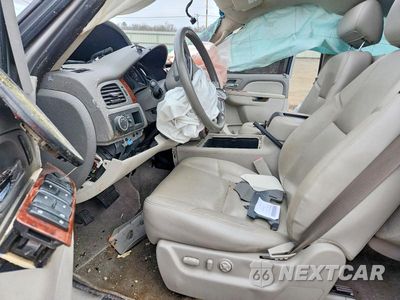 Zdjęcie 7 z 14 samochodu: 2013 CHEVROLET TAHOE C1500 LTZ VIN:1GNSCCE03DR256796 - miniatura
